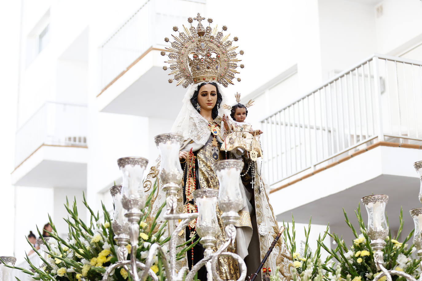 La devoción se desborda con la festividad de la Virgen del Carmen, patrona de las gentes de la mar
