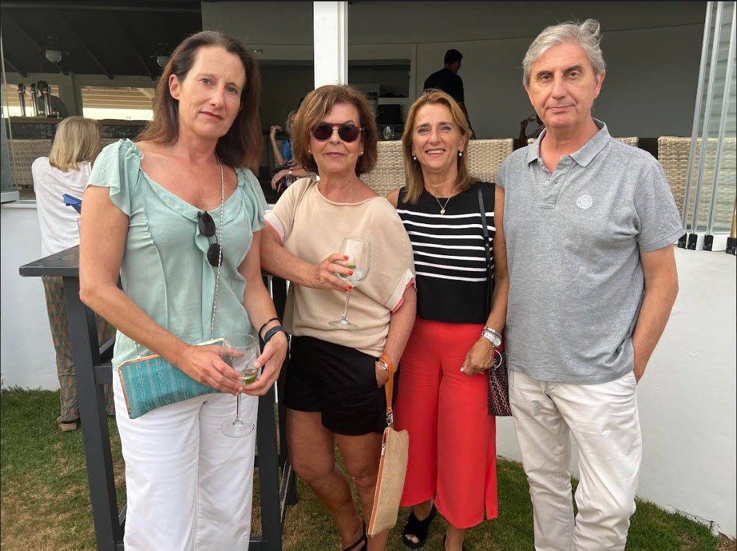 Catalina Sustacha, Teresa Romero, Mamen Sainz y Jaime de Carvajal