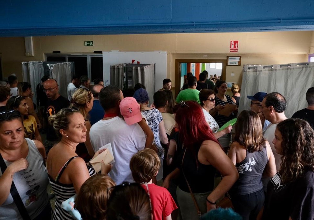 Los candidatos de la provincia de Cádiz llaman a la participación masiva en un día crucial para el futuro del país