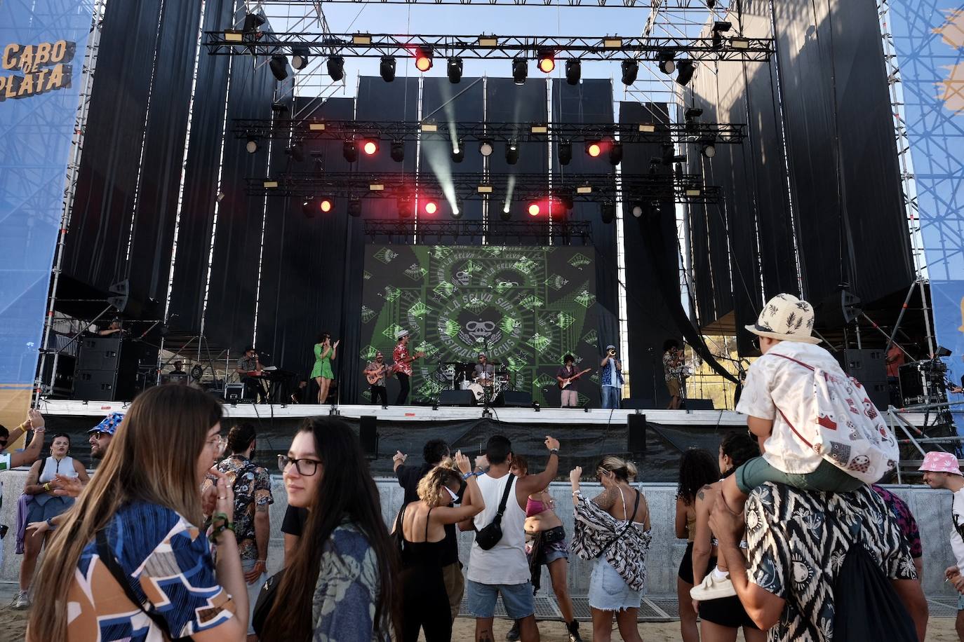 FOTOS: El rock reivindicativo de Celtas Cortos se hace fuerte en el festival Cabo de Plata