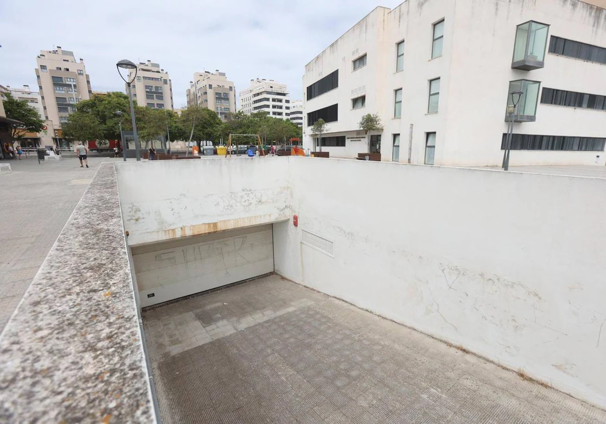 El parking de Segunda Aguada lleva cerrado ocho años