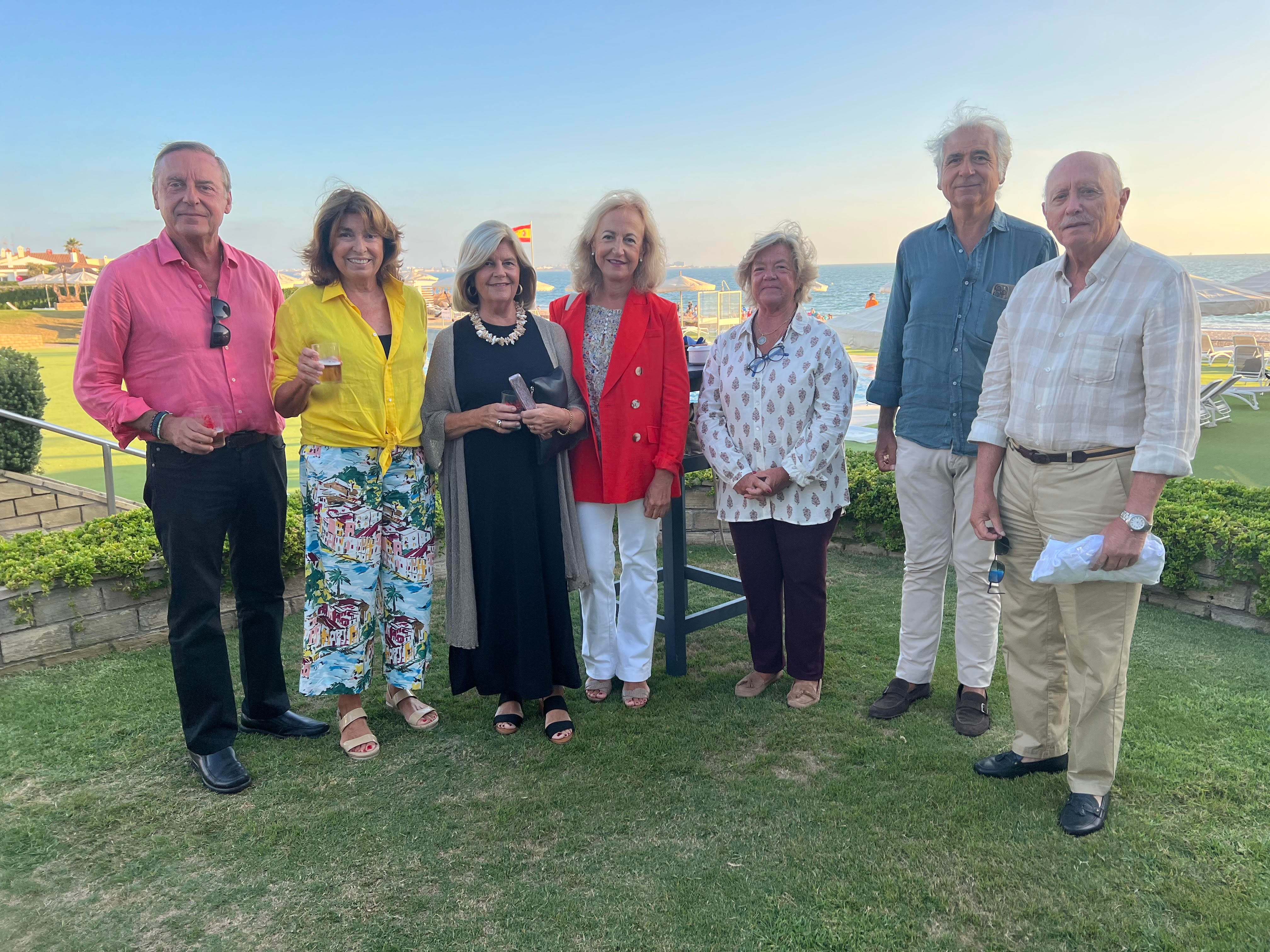 Jesús Prieto, Ana Moreno, Lola Fraga, Pilar Barra, Keka Barquín, Daniel Alberola y Enrique Tapias