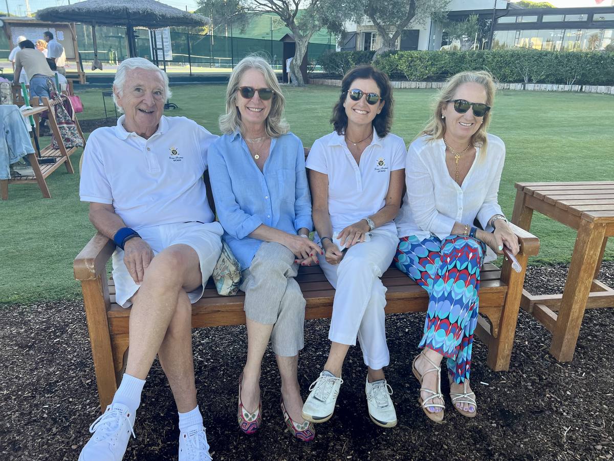 Paco Perea, Rocío Medina, Ema Basa y Teresa Martín