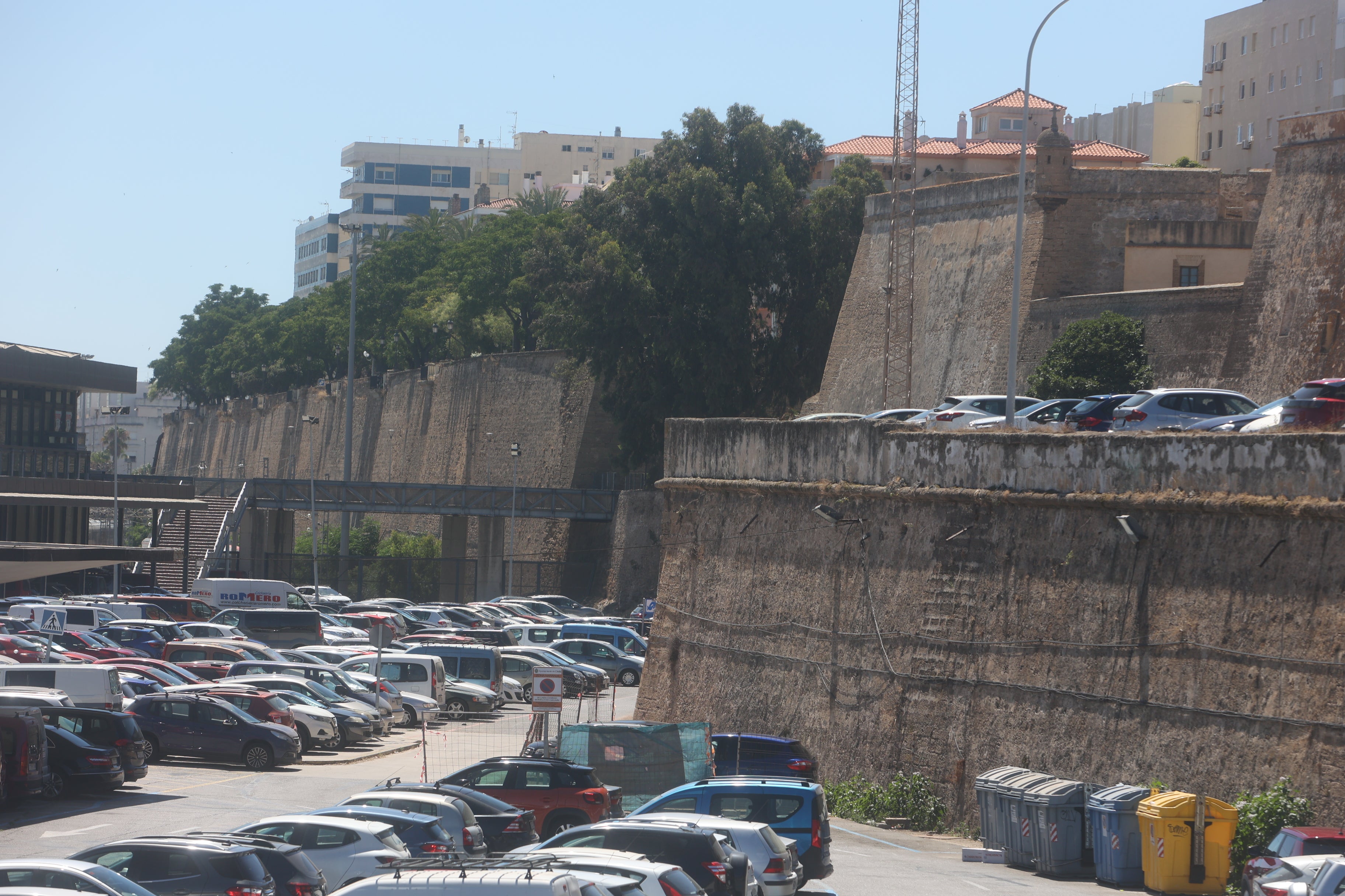 Fotos: El estado de las murallas de Cádiz