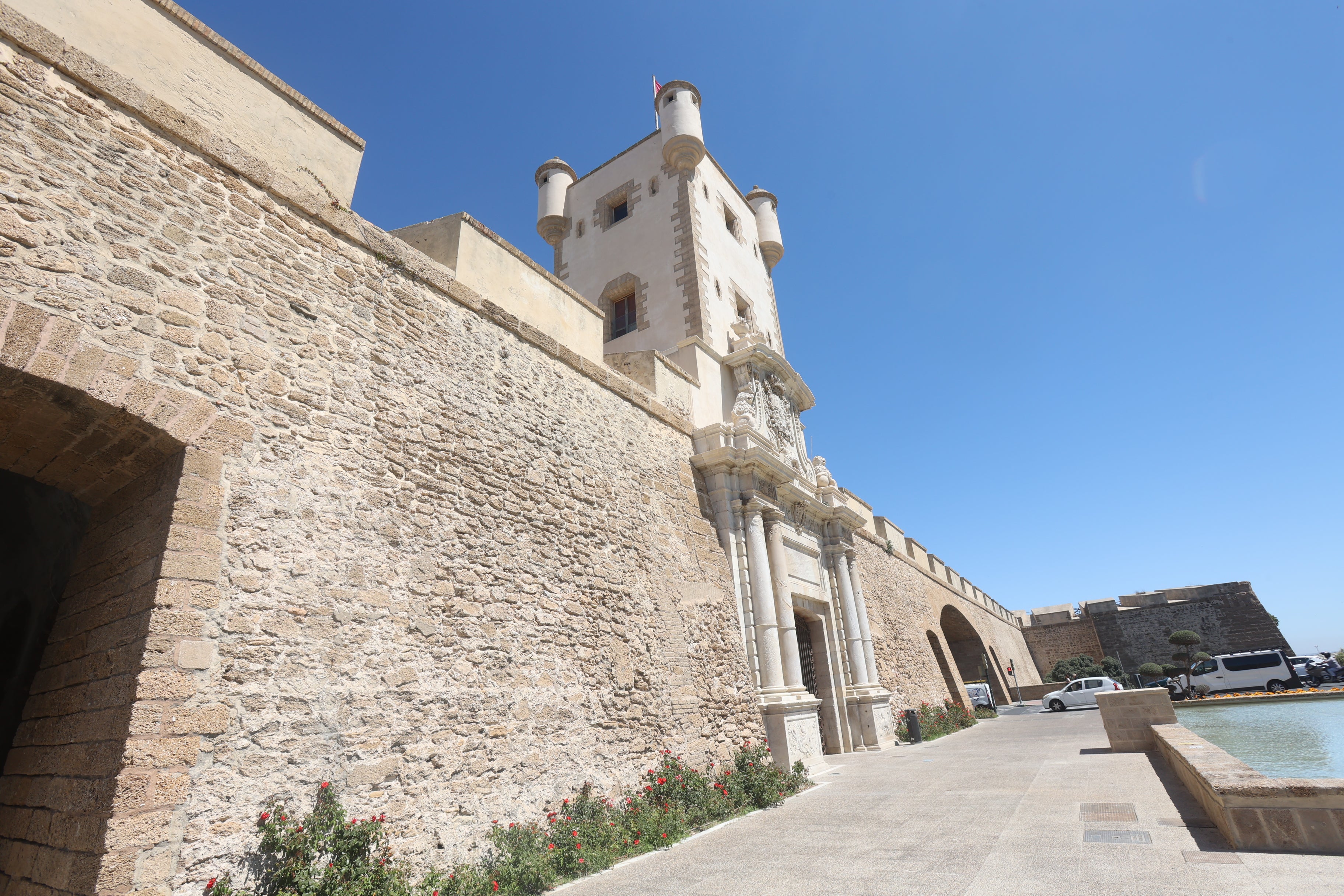 Fotos: El estado de las murallas de Cádiz