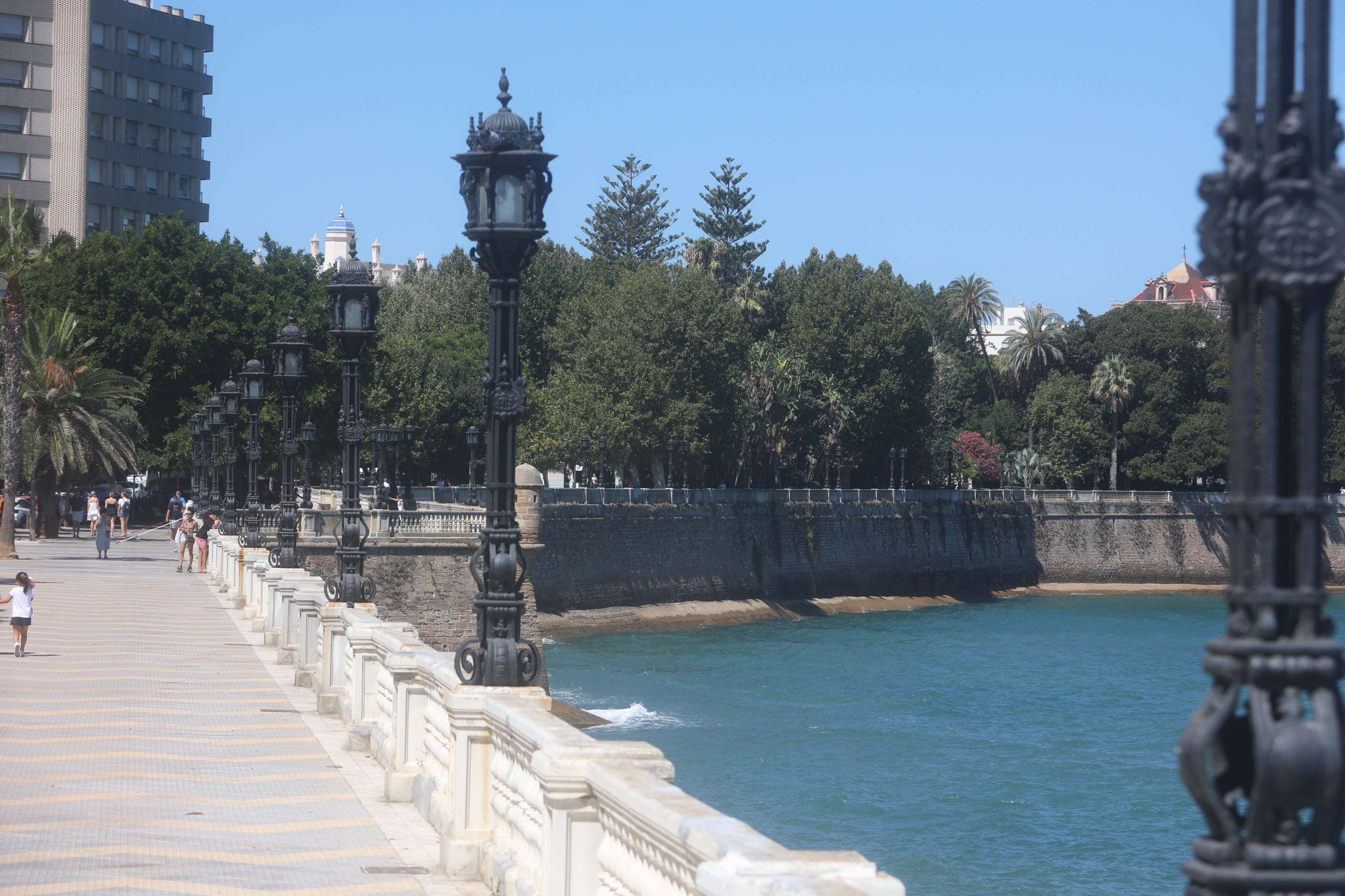 Fotos: El estado de las murallas de Cádiz