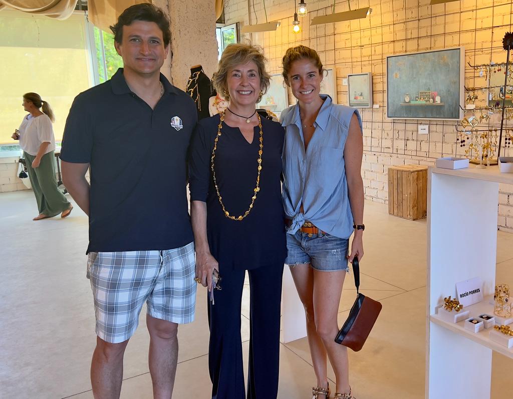 Gonzalo Domecq, Rocío Porres y Myriam Maestre