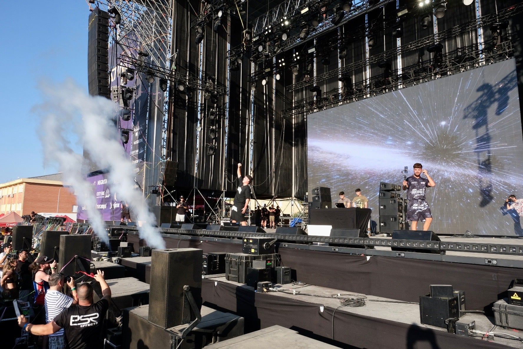 Puro Latino: El Puerto baila y se casa al ritmo de la fiebre latina