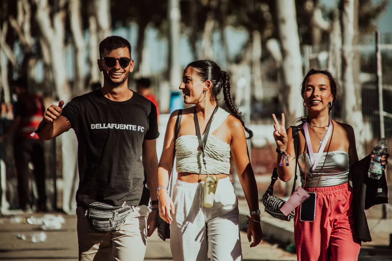 Miles de jóvenes se rinden a los ritmos urbanos en El Puerto