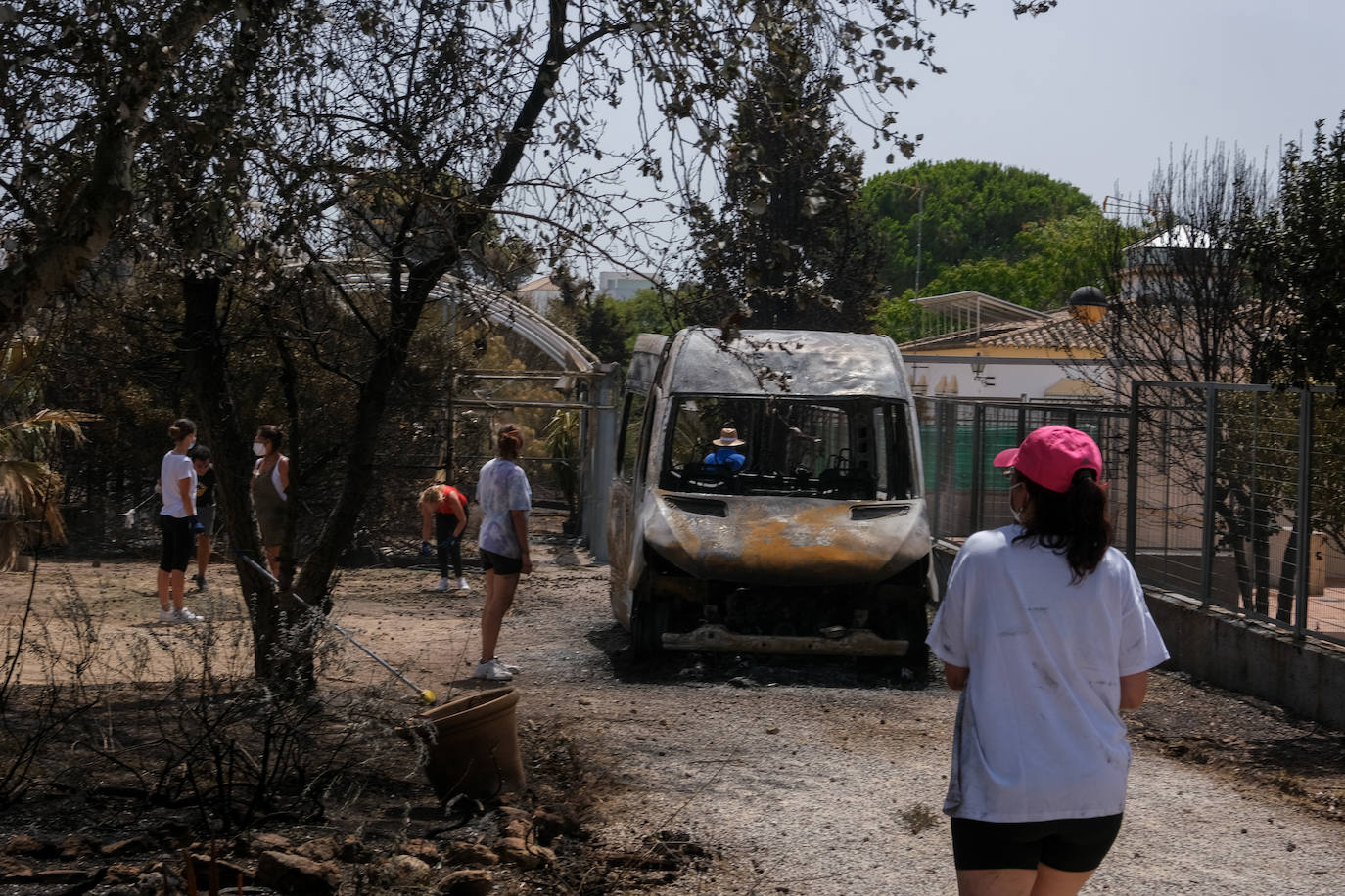 El día después en Puerto Real: la ciudad despierta entre las cenizas