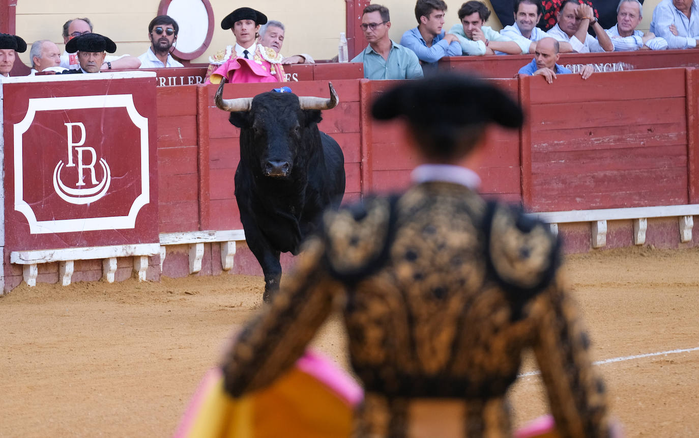 En imágenes: La cornada a Daniel Luque en El Puerto