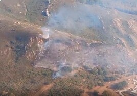 Declarado un incendio forestal en el paraje Sierra Carbonera de San Roque