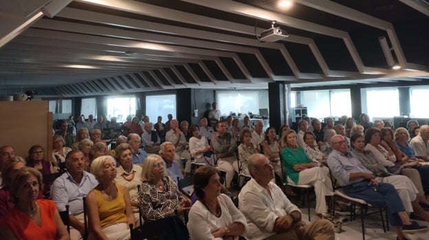 Conferencia de Ignacio Marco-Gardoqui en El Buzo