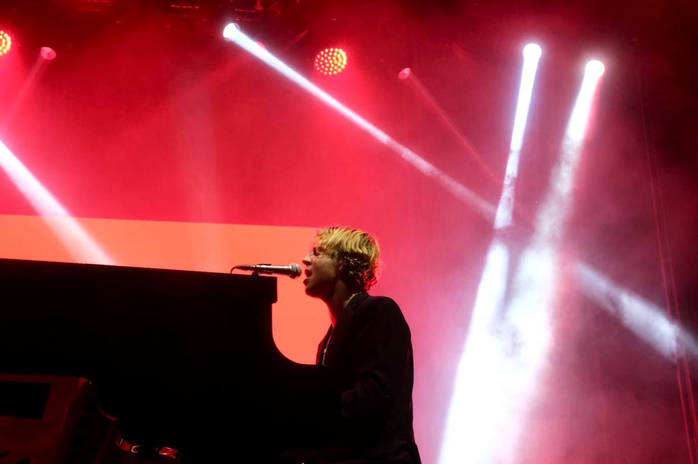 Fotos: El cantautor británico Tom Odell presenta su último disco en Concert Music Festival