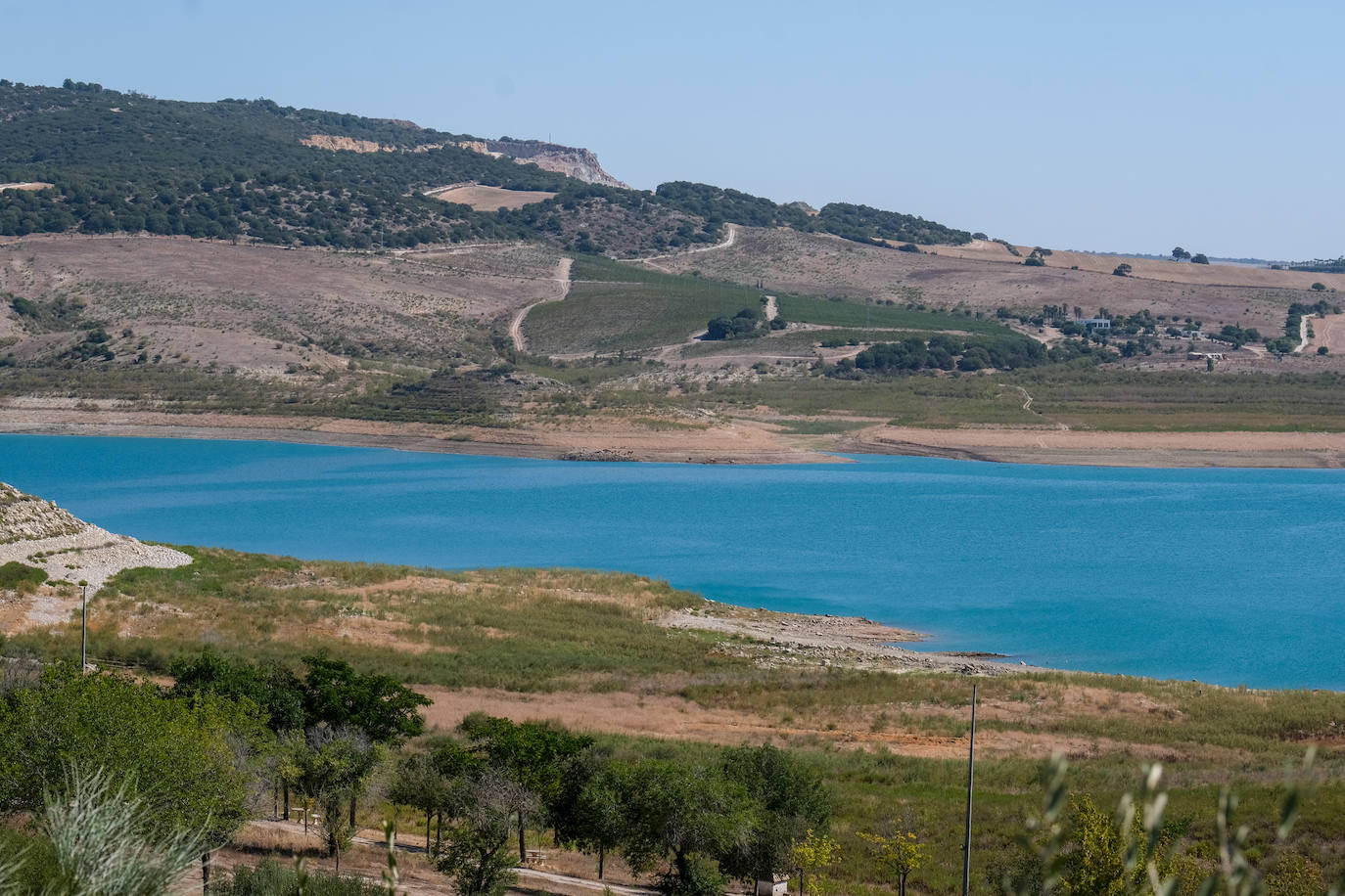 Fotos: El alarmante estado del embalse de Guadalcacín