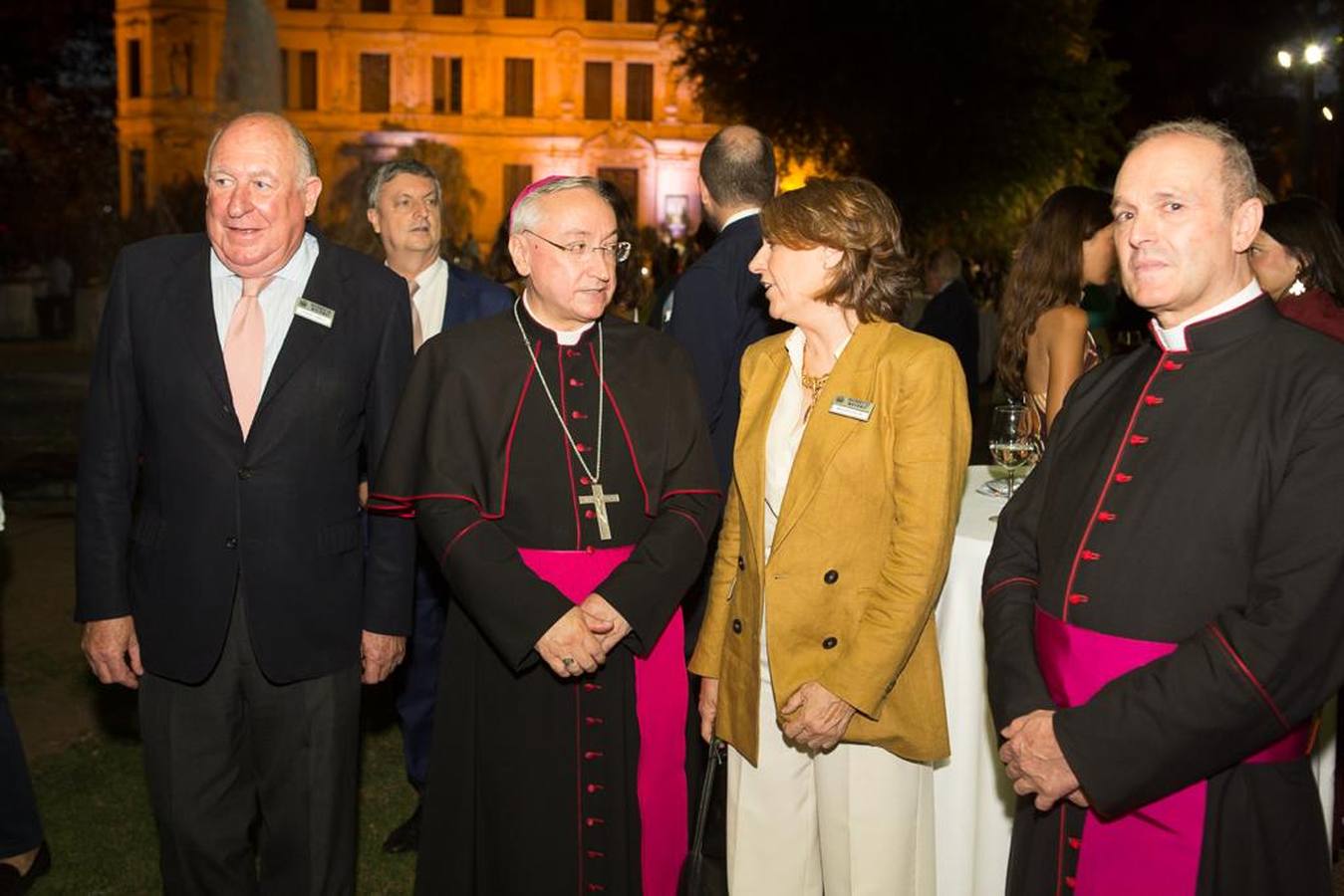 Leandro Domecq, el obispo de Jerez, Mercedes del Río y Luis Piñero
