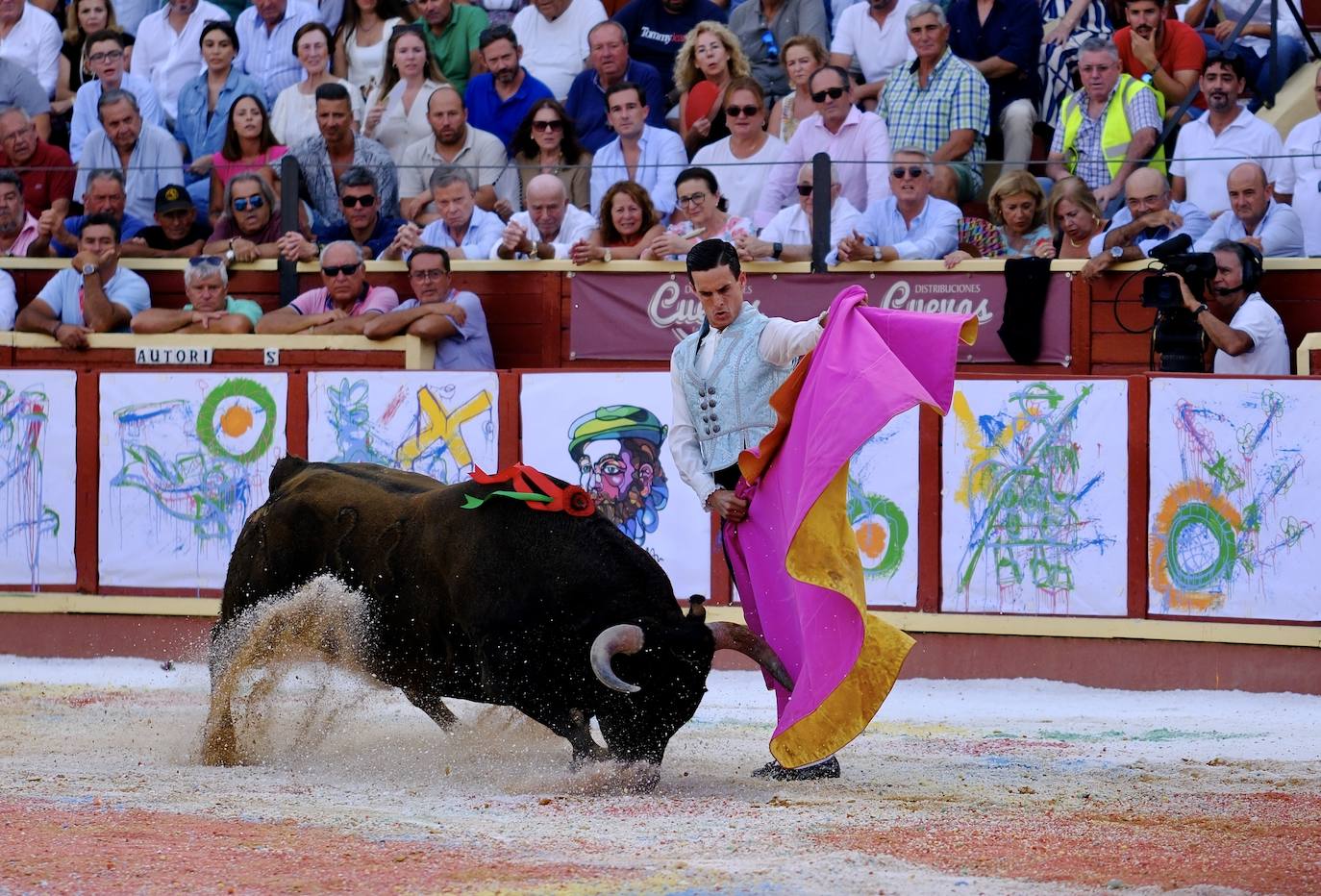 Corrida magallánica con los miuras en Sanlúcar: un toro indultado y una gran tarde