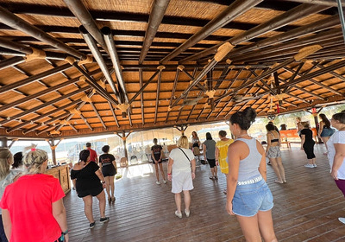 Pacientes y supervivientes de cáncer comparten experiencias en el IV Festival de Vida en Cádiz