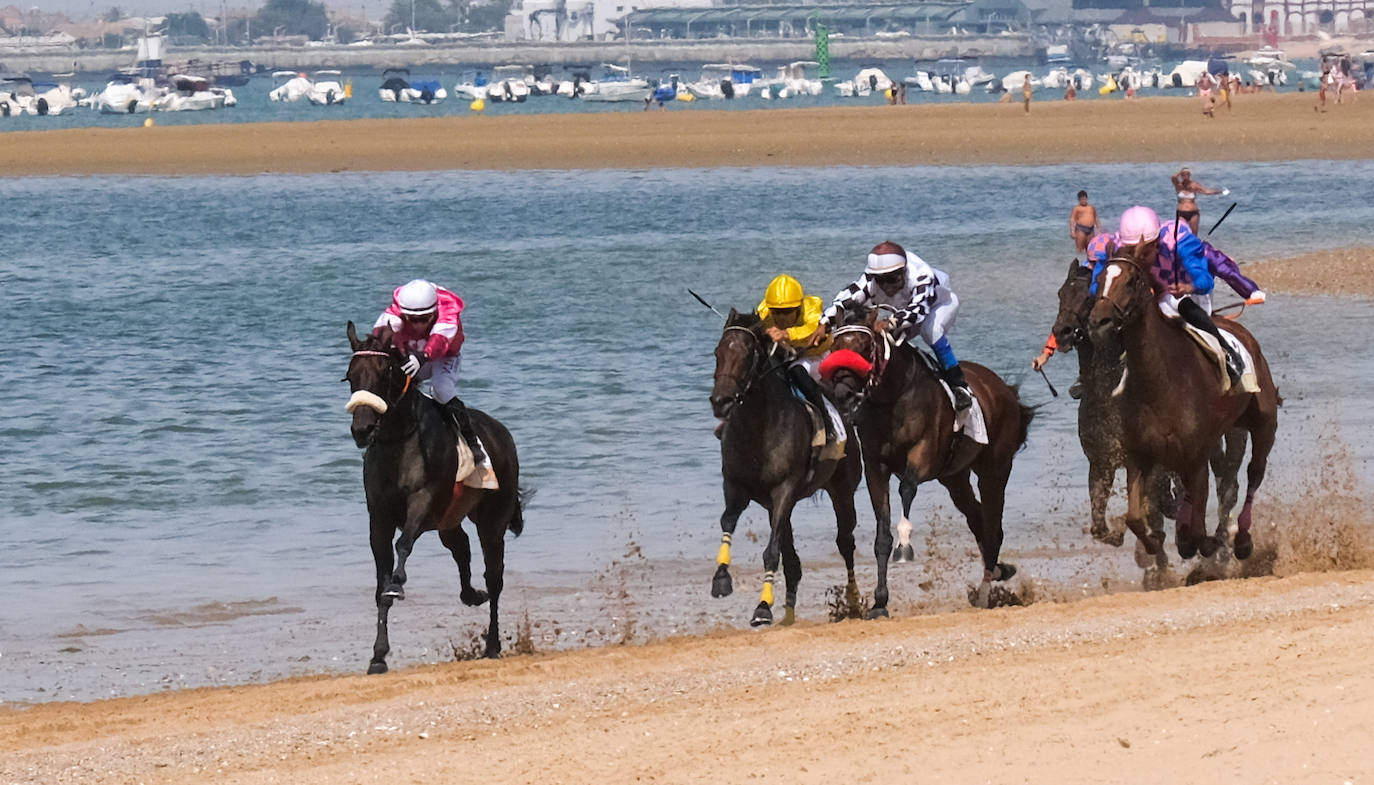FOTOS: Arranca el segundo ciclo de las Carreras de Caballos en Sanlúcar
