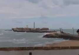 Así es el trailer de 'El amor de Andrea', la película de Martín Cuenca que se rodó en Cádiz