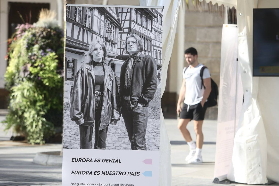 Fotos: Europa se empieza sentir en Cádiz con la exposición &#039;Qué es Europa para ti&#039;