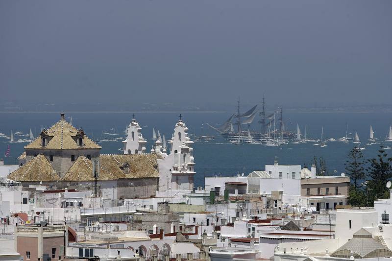 Fotos: Así fue la Gran Regata de 2012 en Cádiz