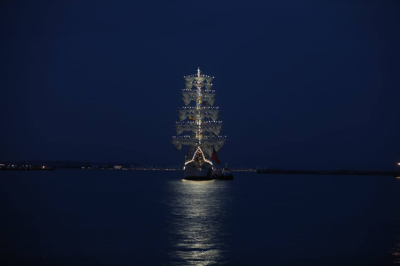 Fotos: El muelle de Cádiz se transforma en Parque Regata