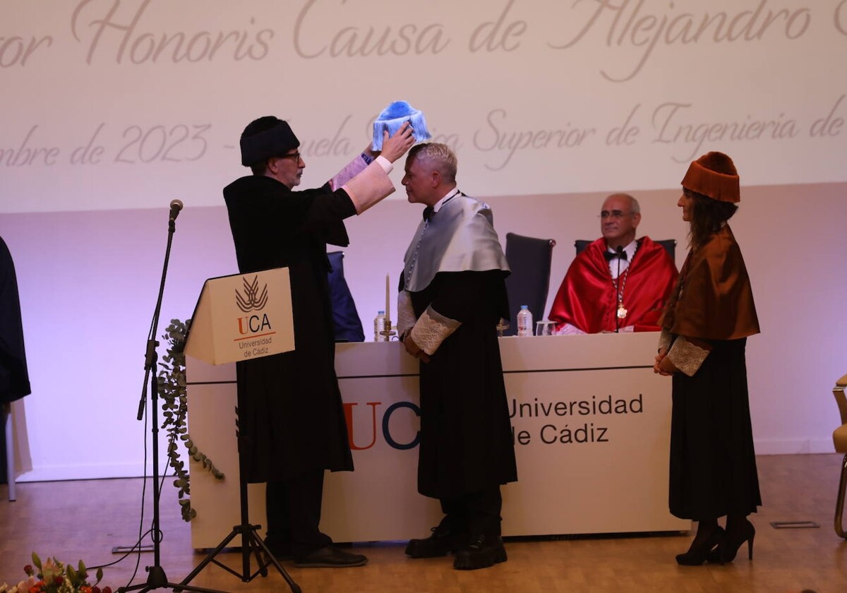 Fotos: Alejandro Sanz es investido doctor Honoris Causa de la Universidad de Cádiz