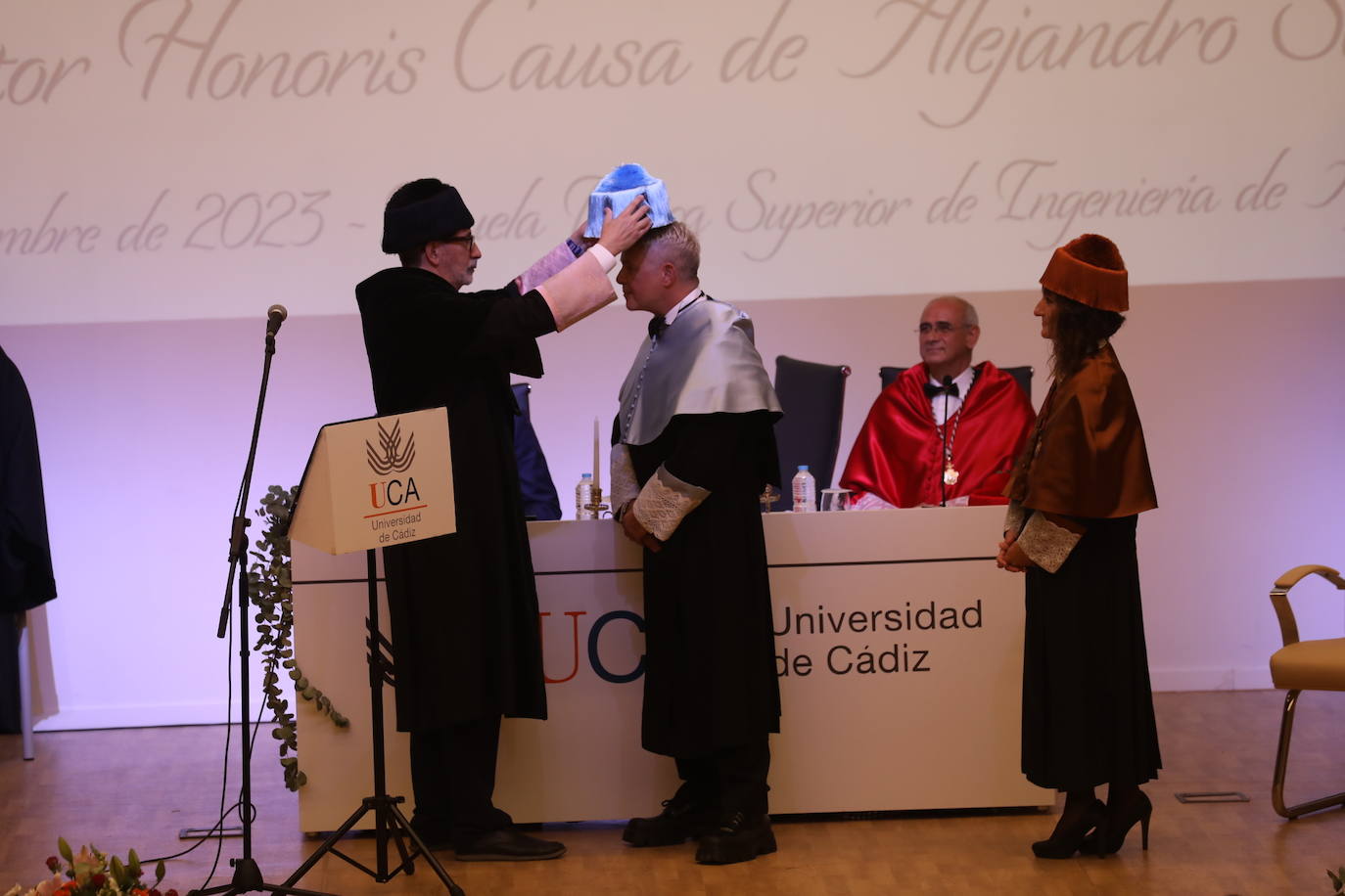 Fotos: Alejandro Sanz es investido doctor Honoris Causa de la Universidad de Cádiz
