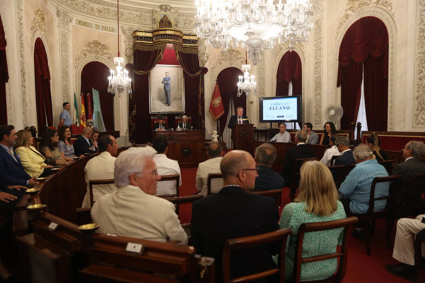 Fotos: El IV Premio de la asociación ‘Cádiz con Elcano’, para Sail Traiging