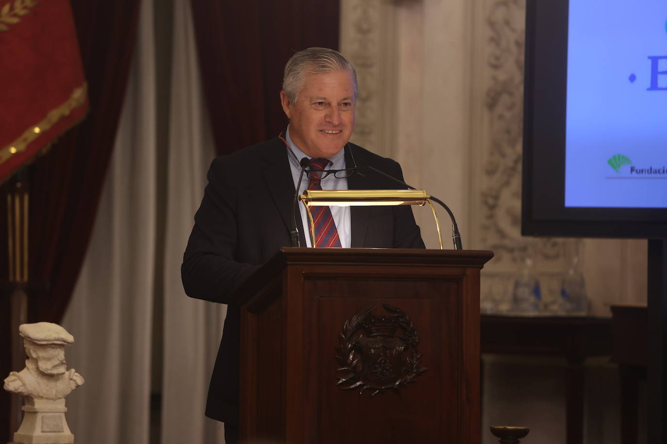 Fotos: El IV Premio de la asociación ‘Cádiz con Elcano’, para Sail Traiging