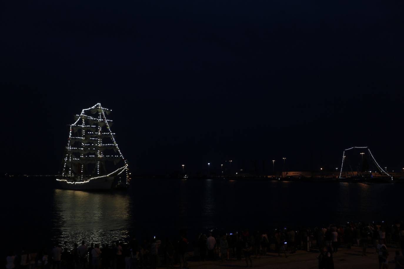 Fotos: El muelle de Cádiz se transforma en Parque Regata