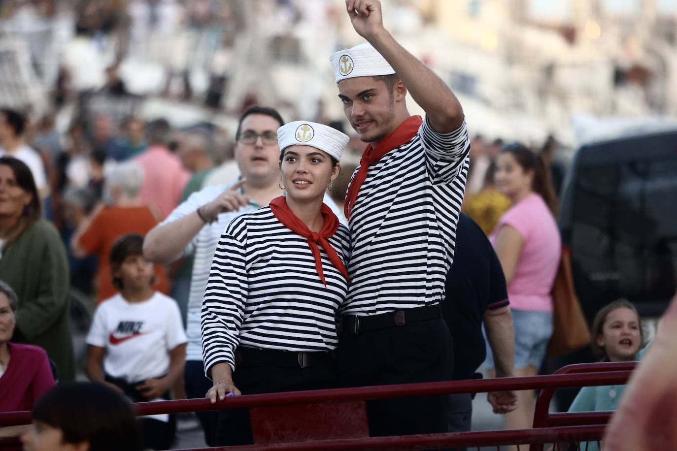 Fotos: Primer día de la Gran Regata en el muelle de Cádiz