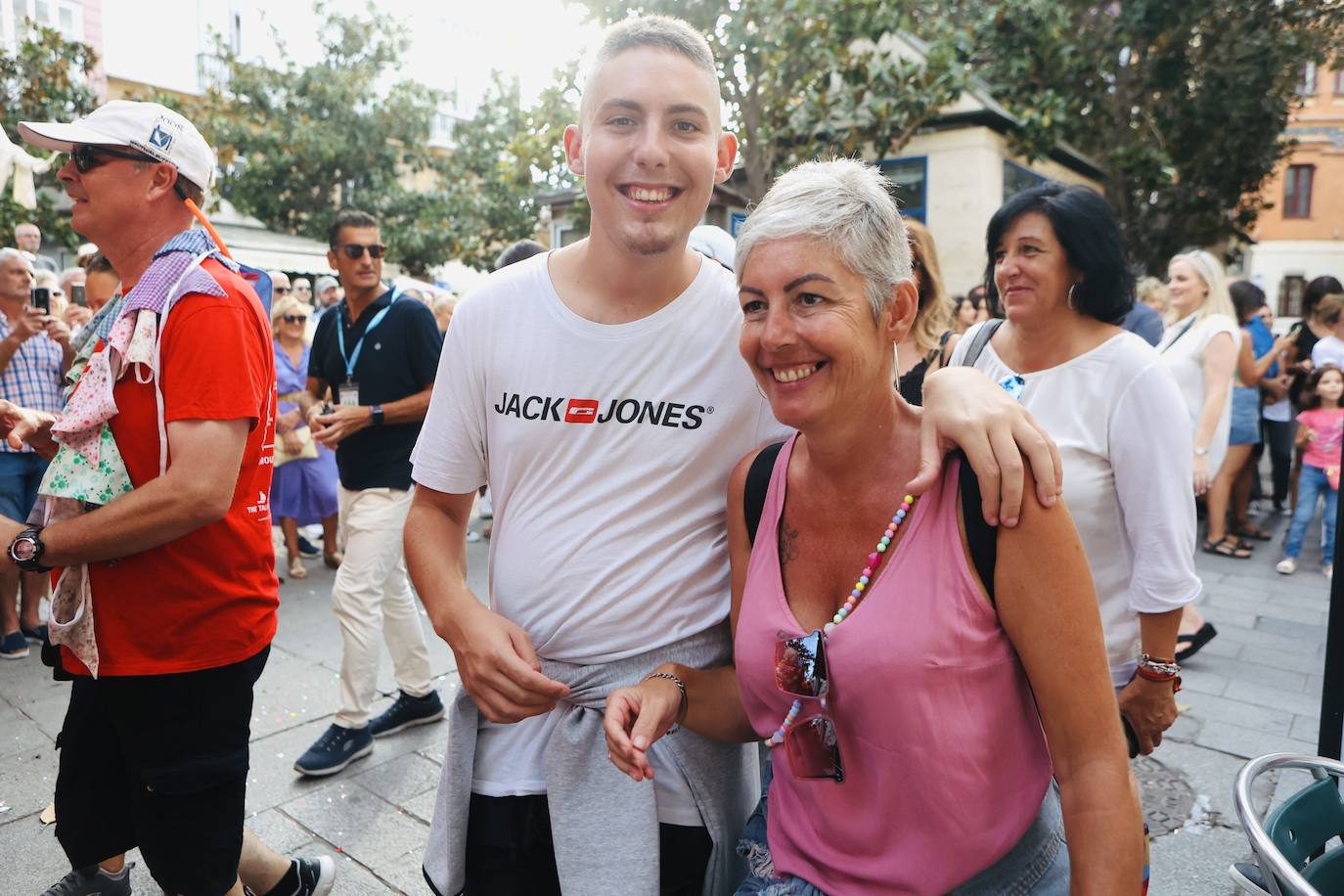 Fotos: Desfile de tripulantes de la Gran Regata 2023 de Cádiz