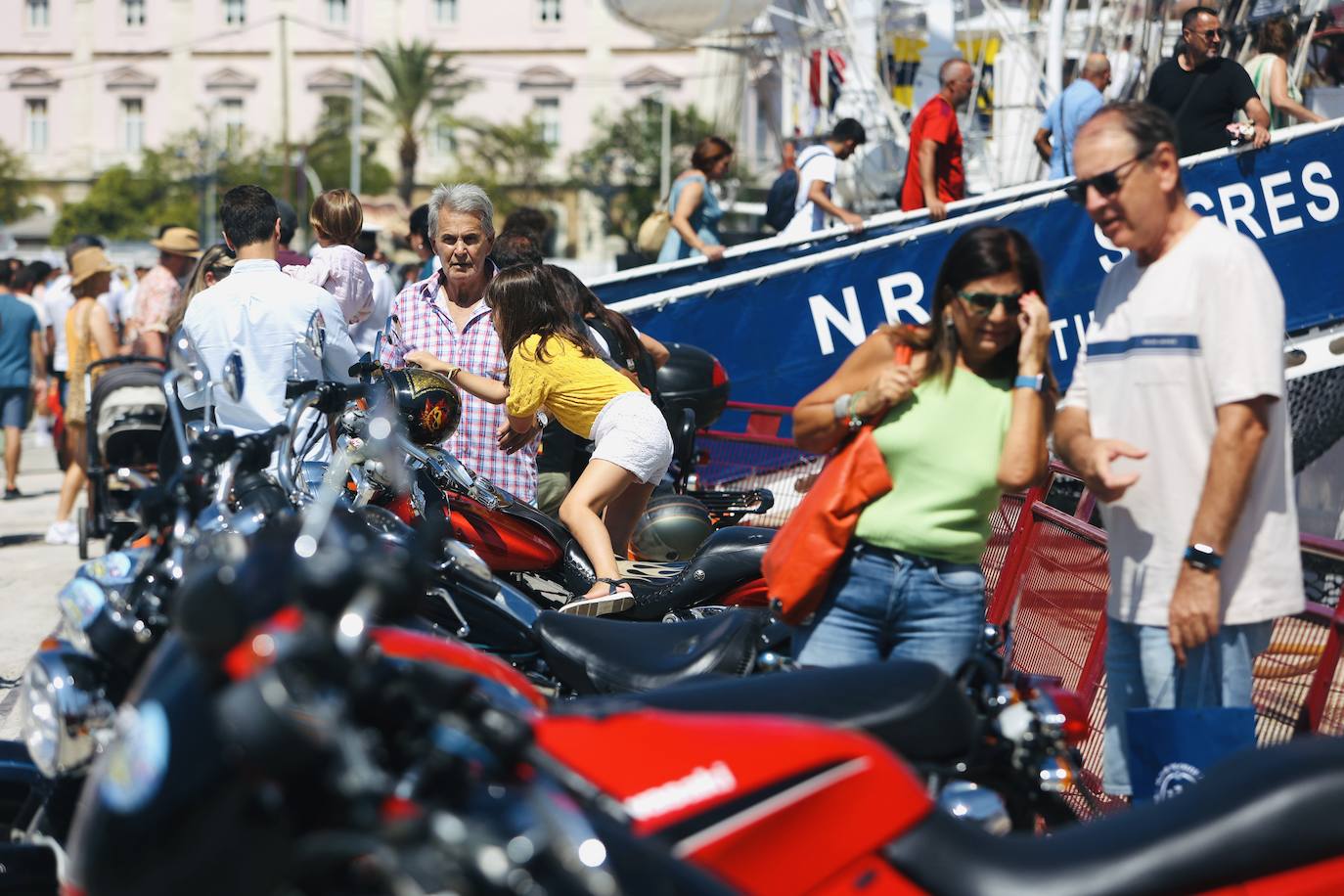 Fotos: La Gran Regata de Cádiz vive un sábado grande antes de la despedida a los veleros