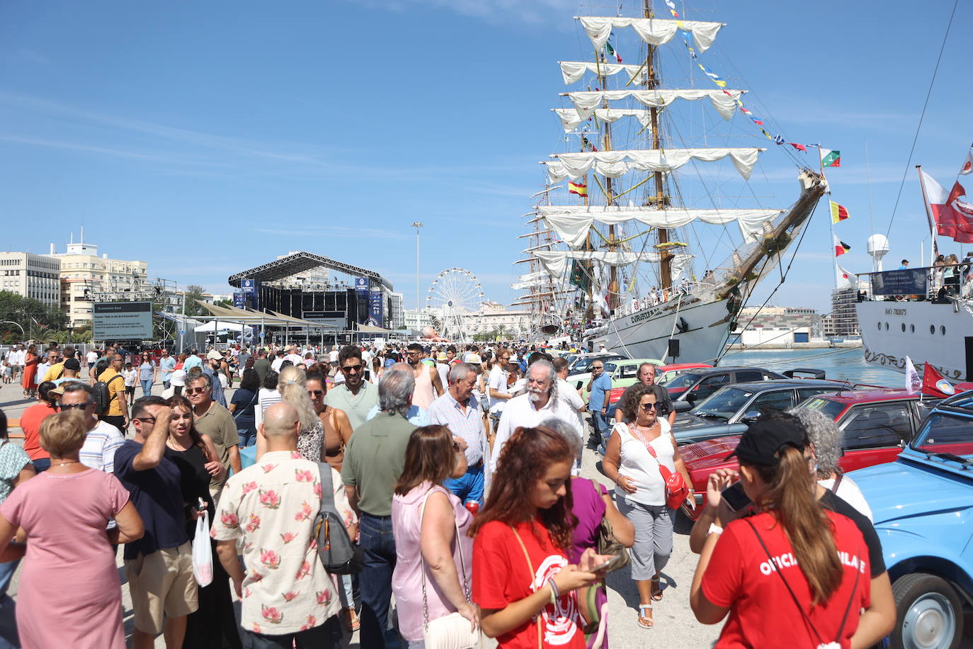 Fotos: La Gran Regata de Cádiz vive un sábado grande antes de la despedida a los veleros