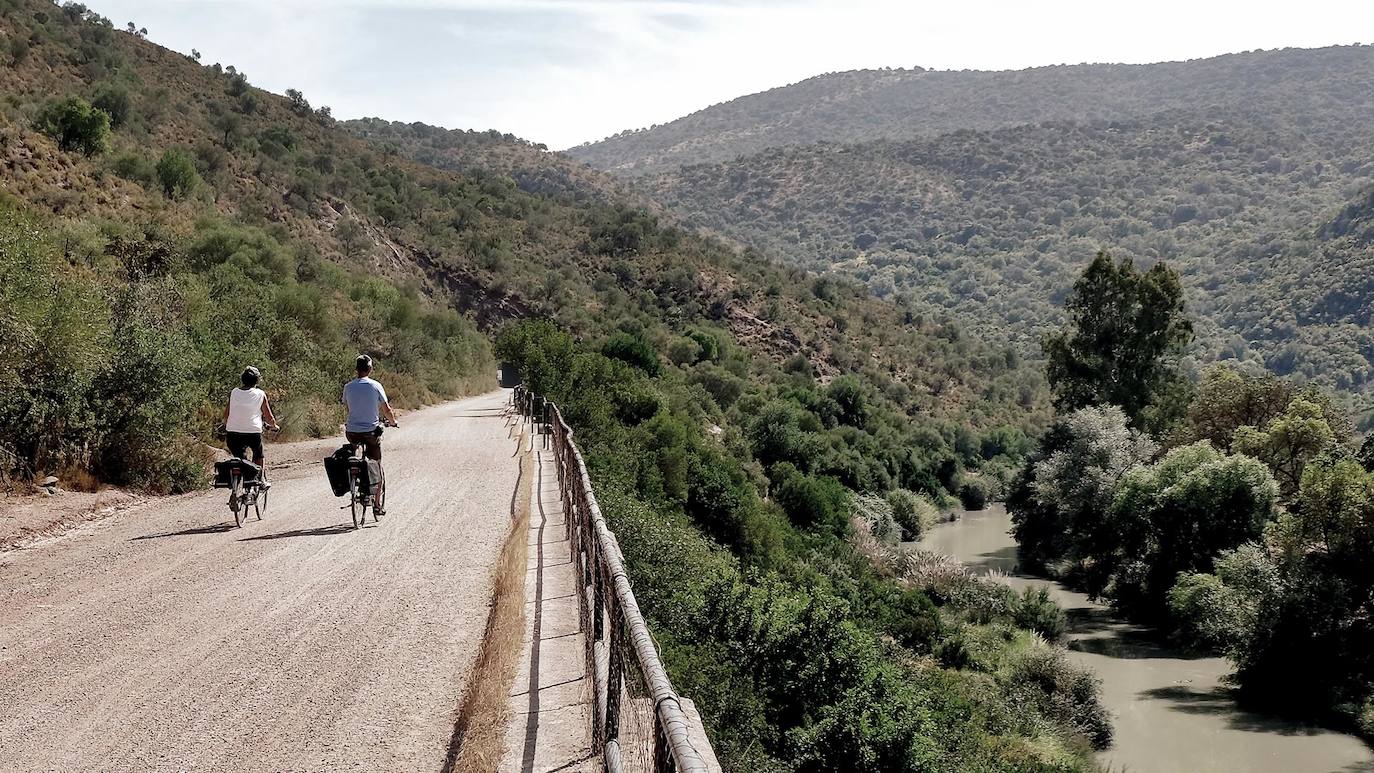 Las mejores rutas en bici de la provincia de Cádiz: ¿cuáles son?