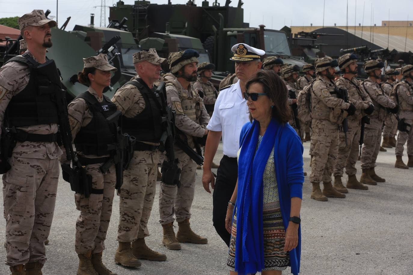 Fotos: Visita de Margarita Robles al Real Observatorio y al &#039;Tercio de la Armada&#039; de San Fernando