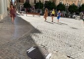 ¿Por qué hay alcantarillas de Cádiz selladas con cinta aislante?