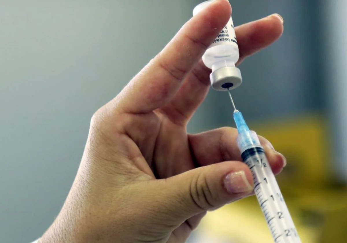 Los gaditanos comienzan la vacunación contra el virus de la bronquiolitis
