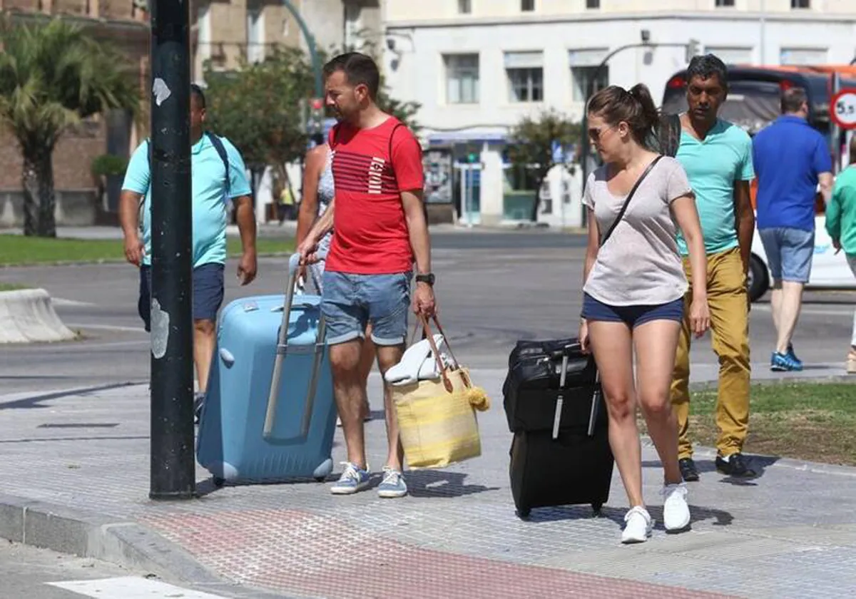 Turistas en Cádiz