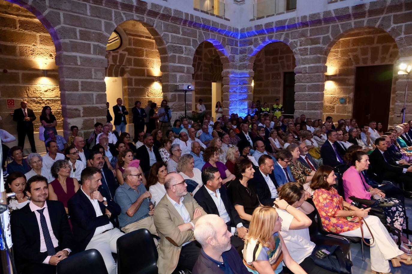Fotos: Fiesta Cádiz Solidaria de LA VOZ de Cádiz y Fundación &#039;La Caixa&#039;