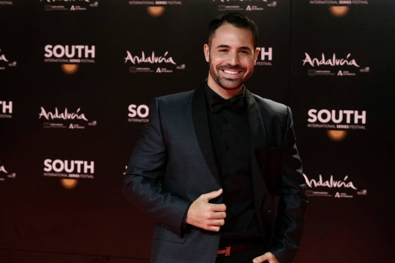 Fotos: La llegada de los invitados a la gala de inauguración (I)