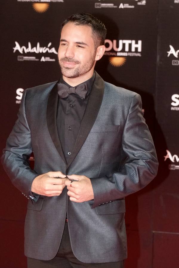 Fotos: La llegada de los invitados a la gala de inauguración (I)