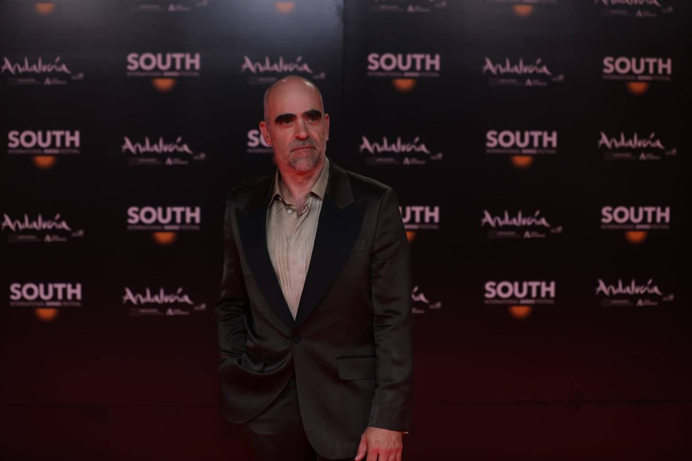 Fotos: La llegada de los invitados a la gala de inauguración (III)