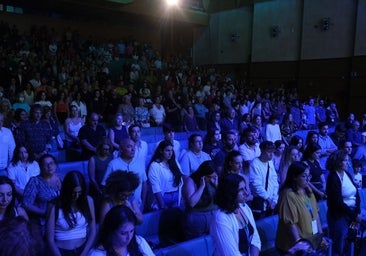 Minuto de silencio en el homenaje a Luis Zahera