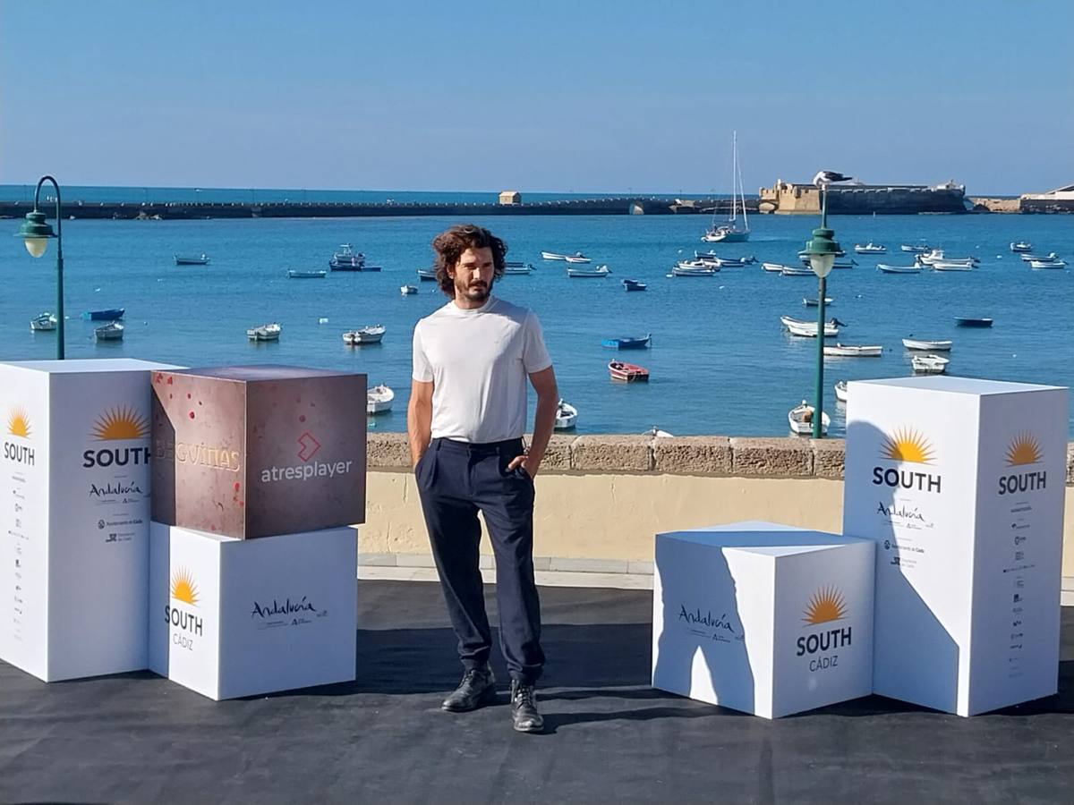 La luz de Cádiz ciega a las estrellas de las series españolas