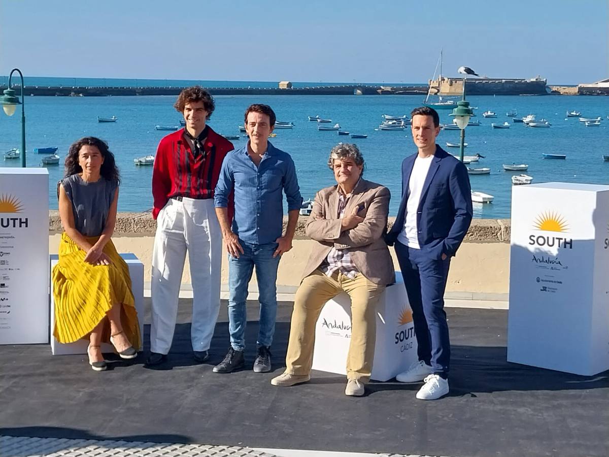 La luz de Cádiz ciega a las estrellas de las series españolas