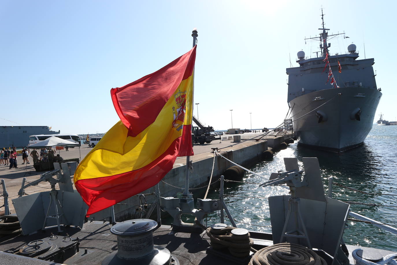 En imágenes: Más de 2.000 personas visitan la Base Naval de Rota con motivo del Día de la Fiesta Nacional