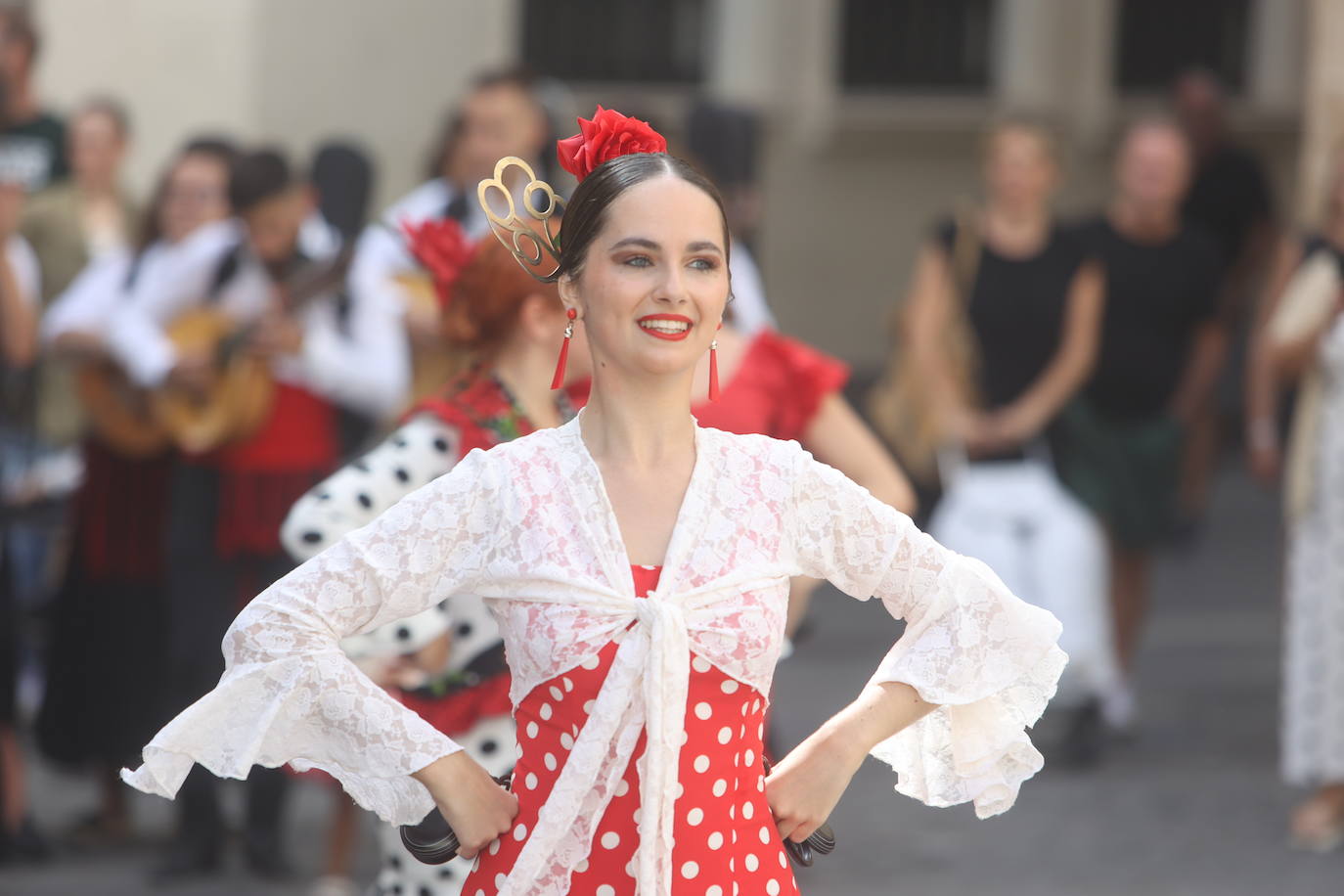 Fotos I: Sábado de SailGP por las calles de Cádiz